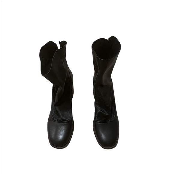 Chelsea & Violet Black Leather Freedom Booties - Picture 1 of 7